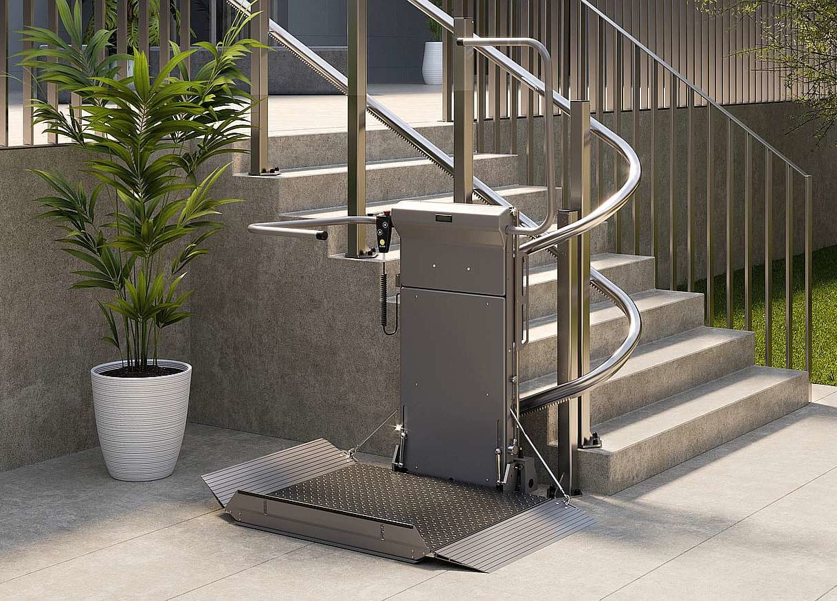 dvigalo za prevoz invalidskih vozičkov