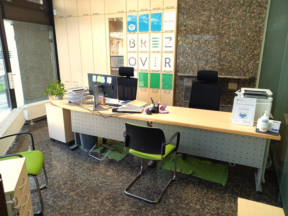 Notranjost poslovalnice